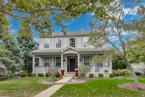 1735 Patriot Blvd, Glenview, IL, 60026-7713 | Card Image