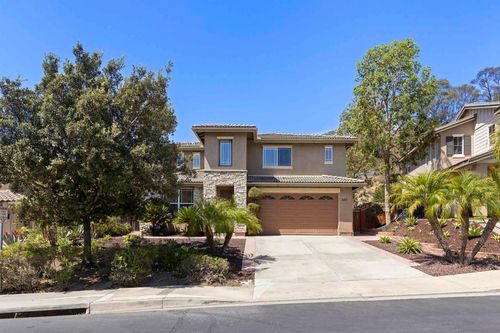 623 Edgewater Dr, San Marcos, CA, 92078-6001 | Card Image