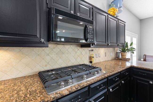 2304 Colleen Ct, House other with 5 bedrooms, 4 bathrooms and null parking in Carrollton TX | Image 12
