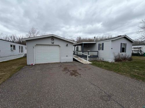 48 Arbutus Dr, Duluth, MN, 55810-1924 | Card Image