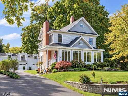 46 Highwood Avenue, Glen Rock, NJ, 07452 | Card Image