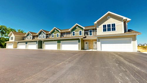 204 Settlers Dr, Jefferson, WI, 53549 | Card Image
