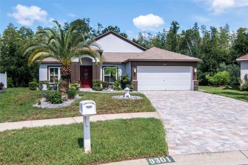 9301 Brookhurst Ct, TAMPA, FL, 33647-1868 | Card Image