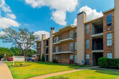 apt-317-9520 Royal Ln, Dallas, TX, 75243-7623 | Card Image
