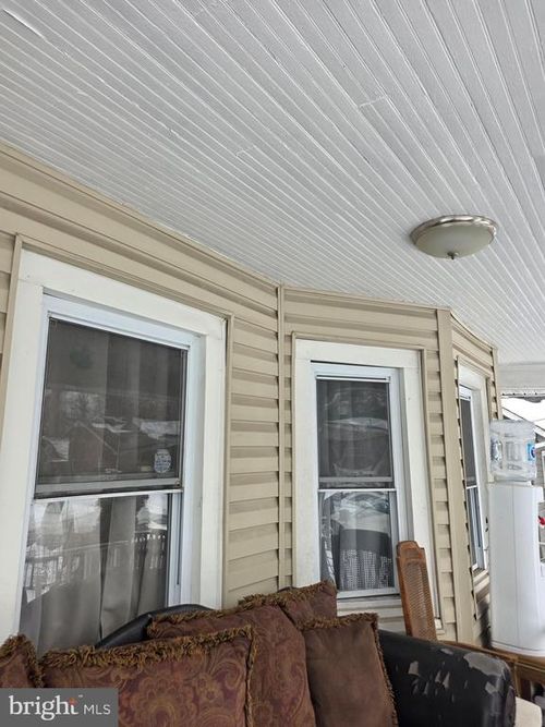 510 Dateleaf Ave, CAPITOL HEIGHTS, MD, 20743-6005 | Card Image