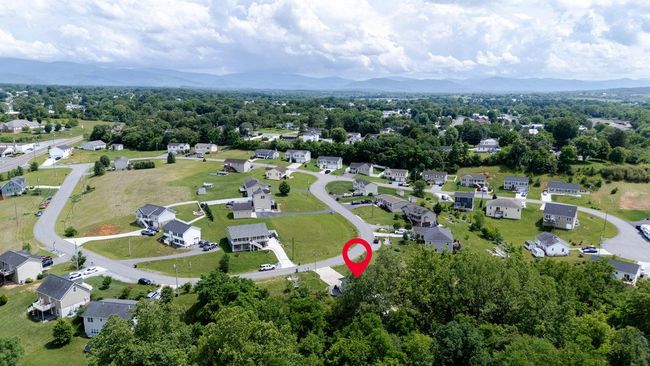 266 Locustdale Loop, House other with 6 bedrooms, 3 bathrooms and null parking in SHENANDOAH VA | Image 67