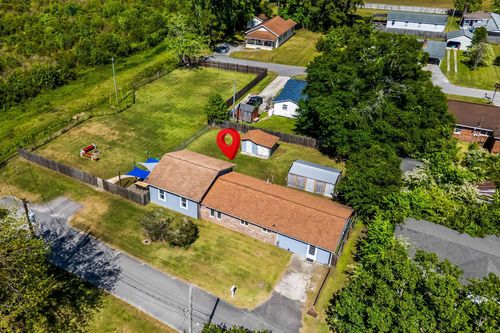 122 Ole Cedar Ln, Conway, SC, 29526-6736 | Card Image