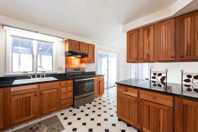 1115 New Boston Rd, House other with 3 bedrooms, 3 bathrooms and null parking in Francestown NH | Image 12