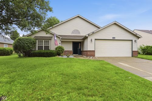 1960 Winfield Park Dr, Greenfield, IN, 46140-2799 | Card Image