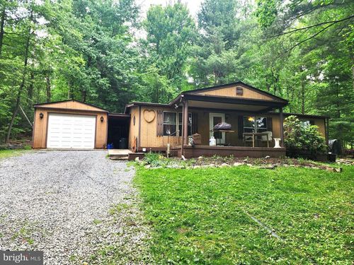 14481 Charmian Rd, BLUE RIDGE SUMMIT, PA, 17214 | Card Image