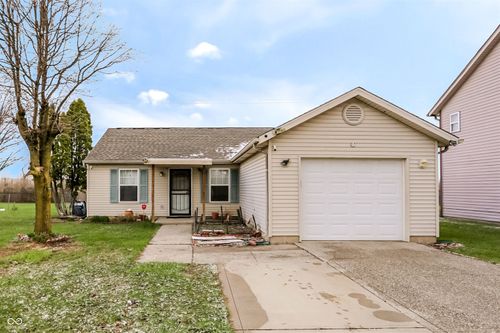 9610 English Oak Pl, Indianapolis, IN, 46235-1197 | Card Image