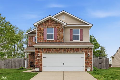 4018 Poplar Dr, Whitestown, IN, 46075-9819 | Card Image