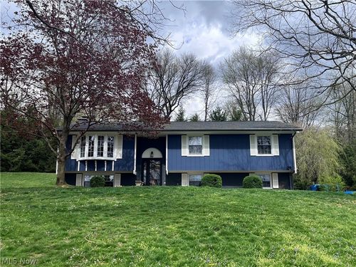 3359 Schneiders Crossing Rd Nw, Dover, OH, 44622-7053 | Card Image