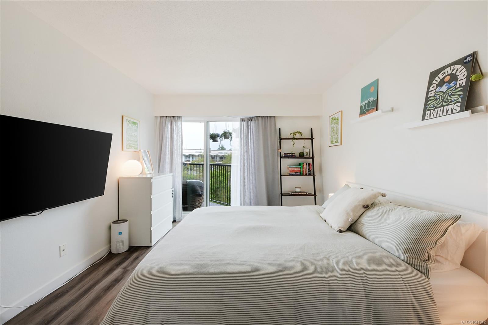Residential in Saanich 5