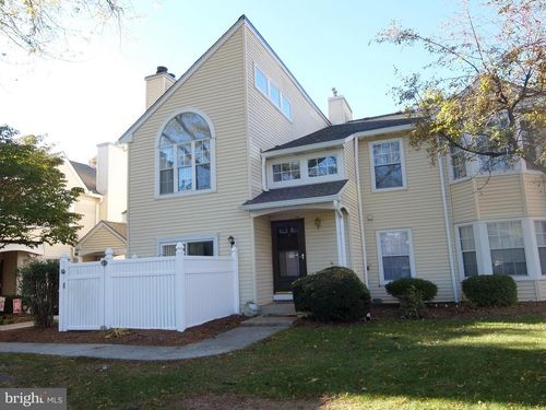 7 Powell Ct, Hightstown, NJ, 08520-3013 | Card Image