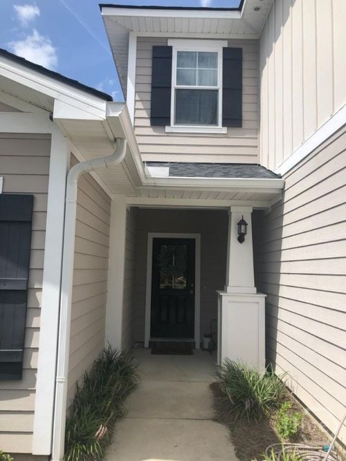 142 Lake Lily Dr, Richmond Hill, GA, 31324-6604 | Card Image