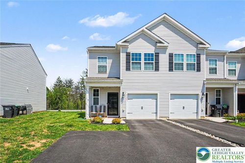 1131 Martin Rd, BREINIGSVILLE, PA, 18031-8734 | Card Image