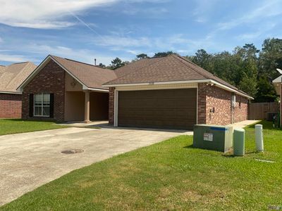 26320 Holly Ridge Dr, House other with 4 bedrooms, 2 bathrooms and null parking in Denham Springs LA | Image 3