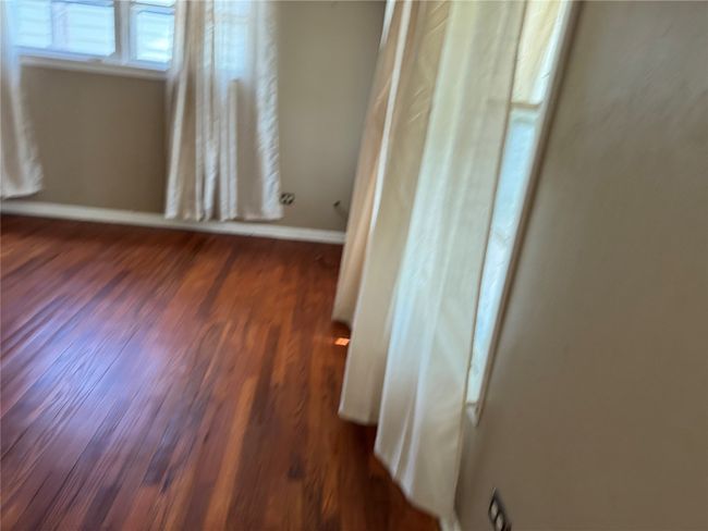 221 W Monterey St, House other with 2 bedrooms, 1 bathrooms and null parking in Denison TX | Image 4