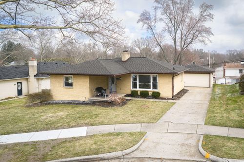 767 Beaumont Dr, Grand Rapids, MI, 49504-4834 | Card Image