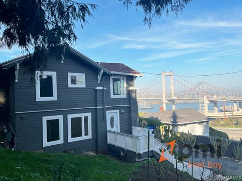 unit-b-303 Virginia St, Crockett, CA, 94525-1008 | Card Image