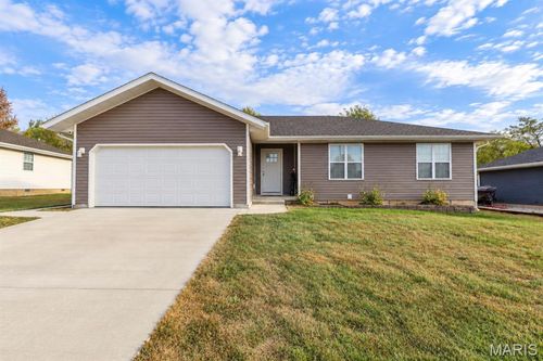 1404 Jessalinn Dr, Lebanon, MO, 65536-6952 | Card Image