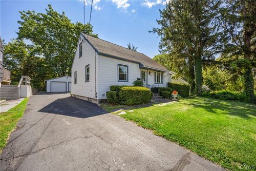 108 Stanley Dr, Syracuse, NY, 13219-1310 | Card Image