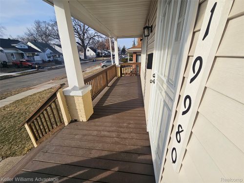 19980 Stoepel St, Detroit, MI, 48221-1247 | Card Image
