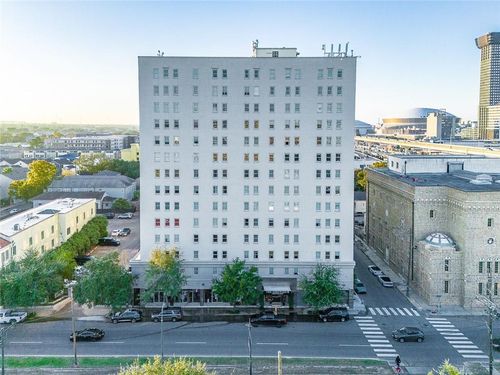 apt-302-1205 Saint Charles Ave, New Orleans, LA, 70130-8401 | Card Image