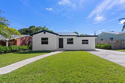 212 Se 1st Ave, Boynton Beach, FL, 33435-4514 | Card Image
