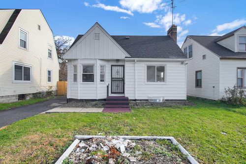 2204 Medina Ave, Columbus, OH, 43211-2278 | Card Image