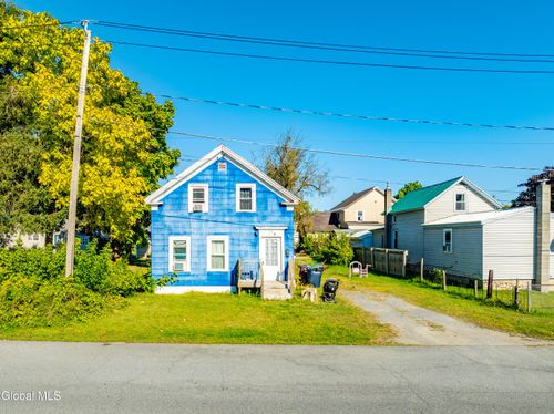 24 Wing St, Fort Edward, NY, 12828-1620 | Card Image