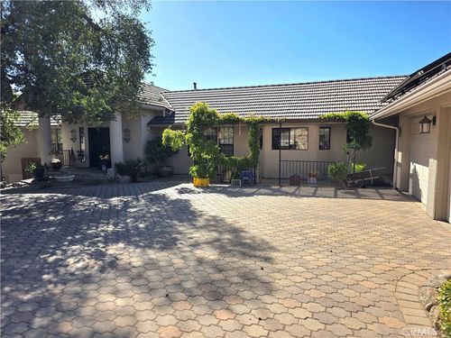 41425 Roaring River Ct, Coarsegold, CA, 93614-9640 | Card Image