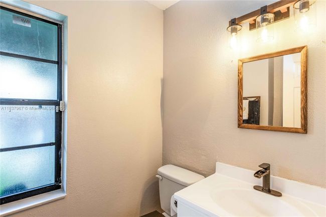APT-2 - 10405 Sw 153 Rd Ct, Townhouse with 2 bedrooms, 2 bathrooms and null parking in Miami FL | Image 7