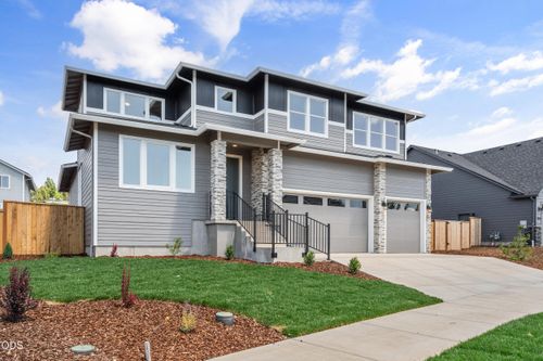 322-1153 Pumpkin Rdg, Eagle Point, OR, 97524-9033 | Card Image