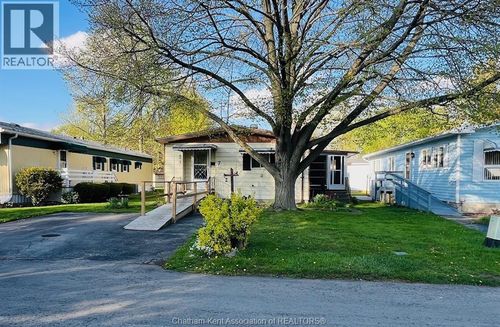 7 James Crt, Chatham, ON, N7L4Y7 | Card Image