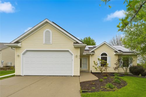 604 Redbird Run, Tiffin, IA, 52340-9434 | Card Image