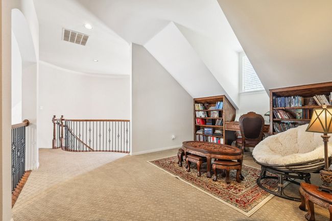 Reading area/Loft upstairs by two bedrooms | Image 20