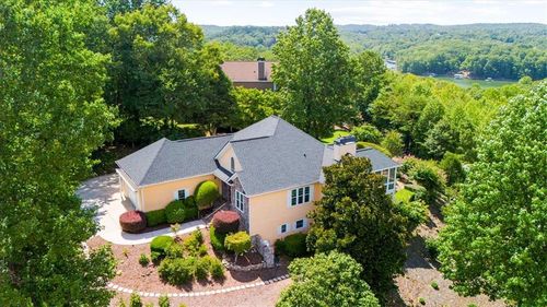 5739 Ridgewater Cir, Gainesville, GA, 30506-2389 | Card Image
