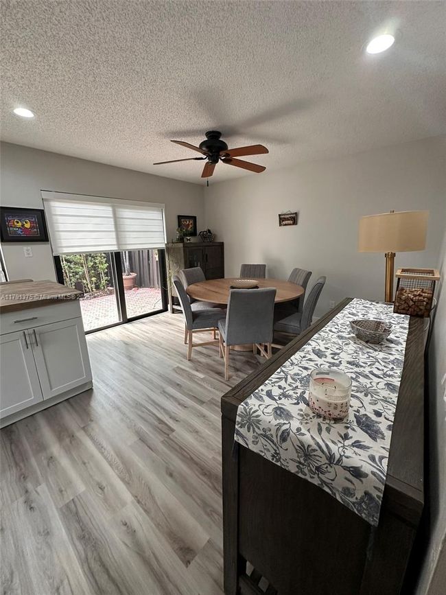 13686 Sw 116 Th Ln, House other with 3 bedrooms, 2 bathrooms and null parking in Miami FL | Image 7