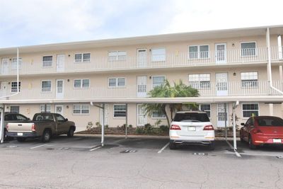 205 - 948 Virginia Street, Condo with 2 bedrooms, 2 bathrooms and null parking in Dunedin FL | Image 1