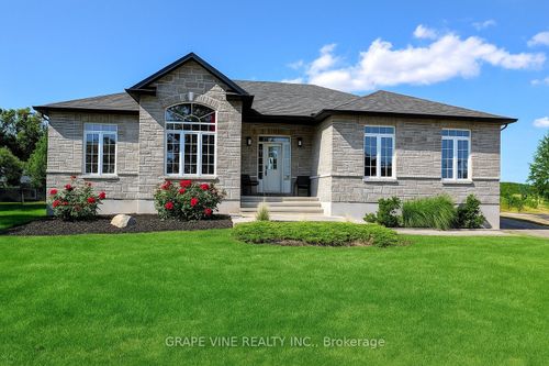 138 Ashton Creek Cres, Ashton, ON, K0A1B0 | Card Image