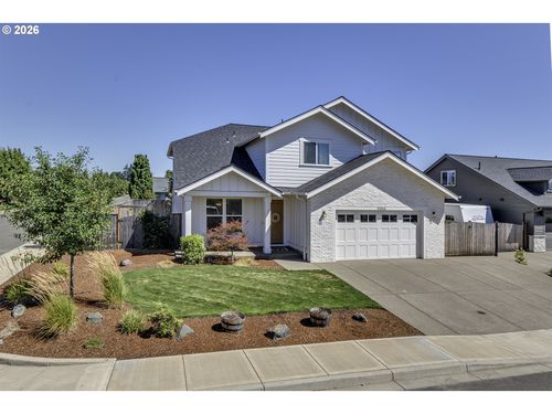 2106 Se Arrowwood Ave, Dallas, OR, 97338-3406 | Card Image