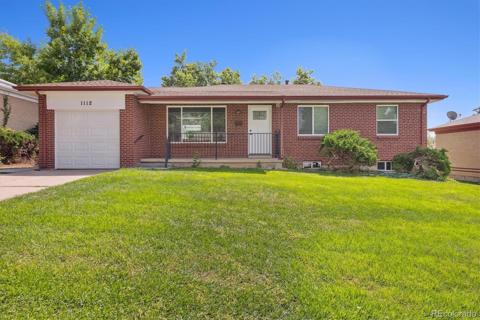 Eaton St, Lakewood, CO 80232