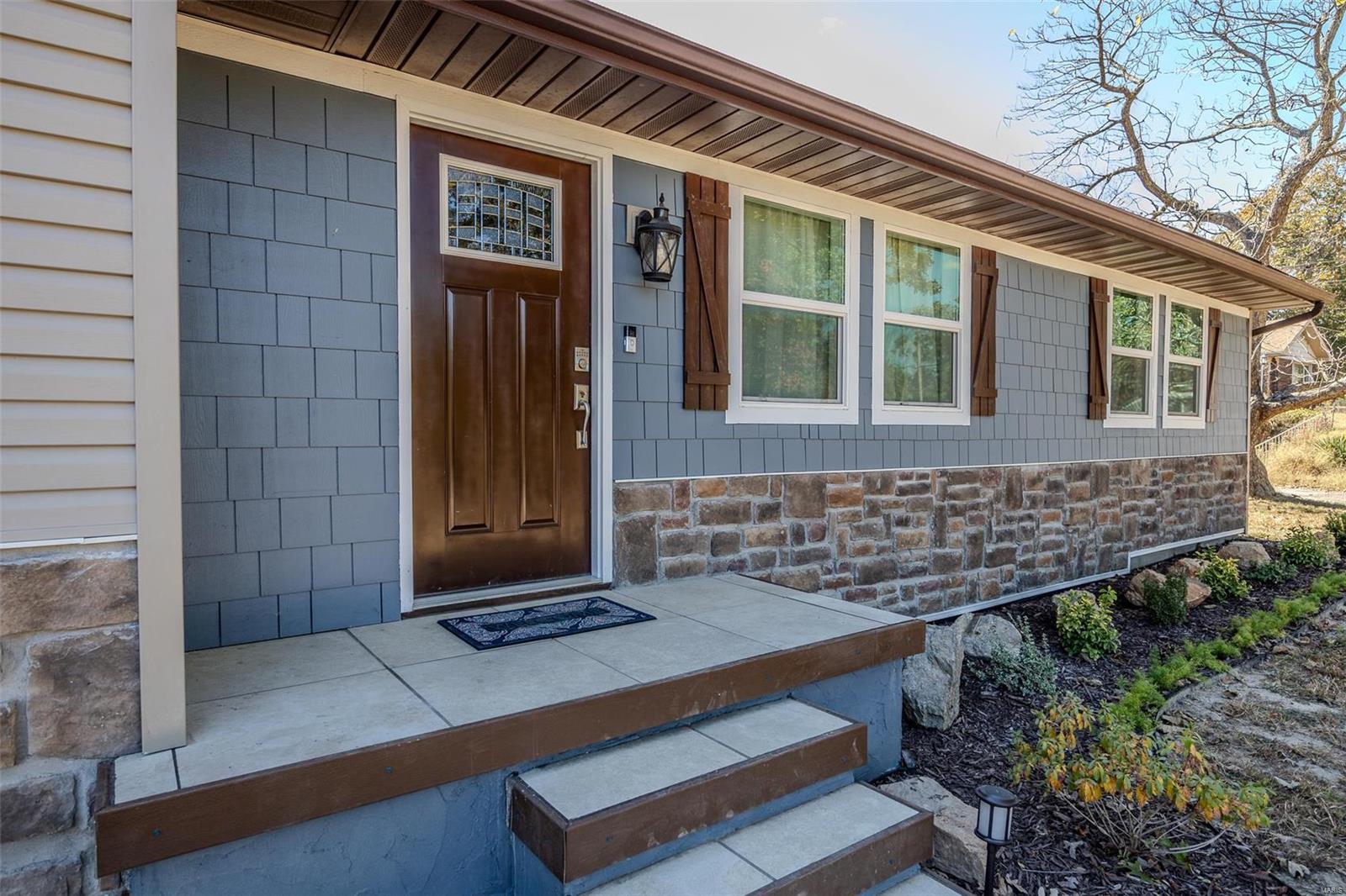 16740 Holland Drive, For Sale in St Robert Zoocasa