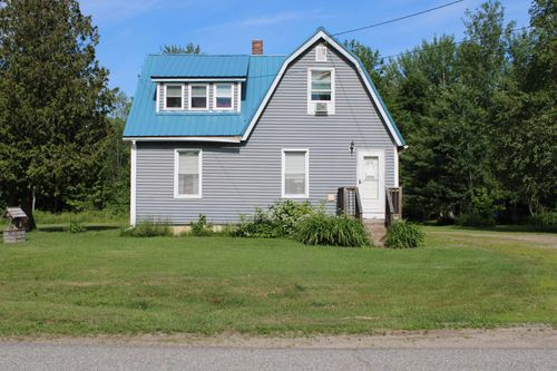 60 Penobscot Ave, Howland, ME, 04448-3732 | Card Image