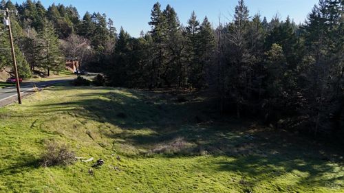 26400 Sherwood Rd, Willits, CA, 95490 | Card Image