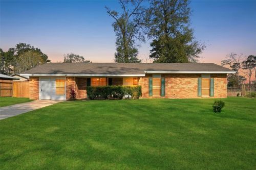 205 Mary Jo St, Cleveland, TX, 77328-8681 | Card Image