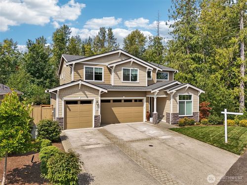 1075 Adams Ct, Mount Vernon, WA, 98274-8212 | Card Image