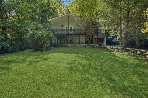 1016 Rustic Hills Dr, Ashland City, TN, 37015-5521 | Card Image